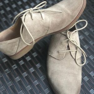 Franco Sarto Adorable Women’s Oxfords
